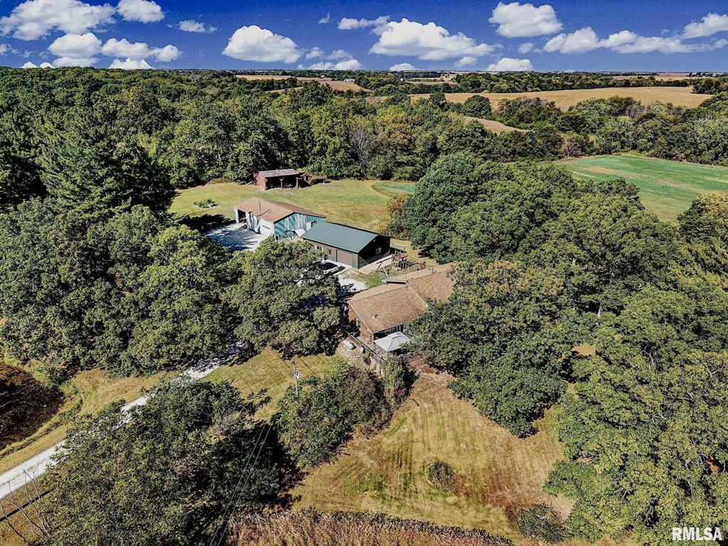 Abingdon, Illinois, 61410, United States, 3 Bedrooms Bedrooms, ,2 BathroomsBathrooms,Residential,For Sale,1976226