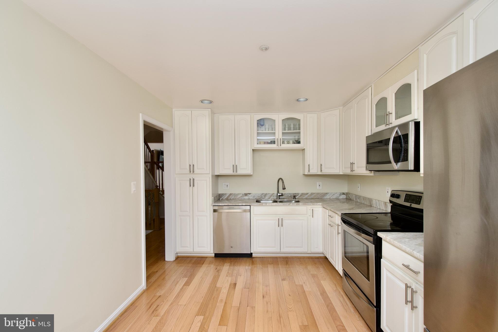 Silver Spring, Maryland, 20902, United States, 3 Bedrooms Bedrooms, ,3 BathroomsBathrooms,Residential,For Sale,1916532