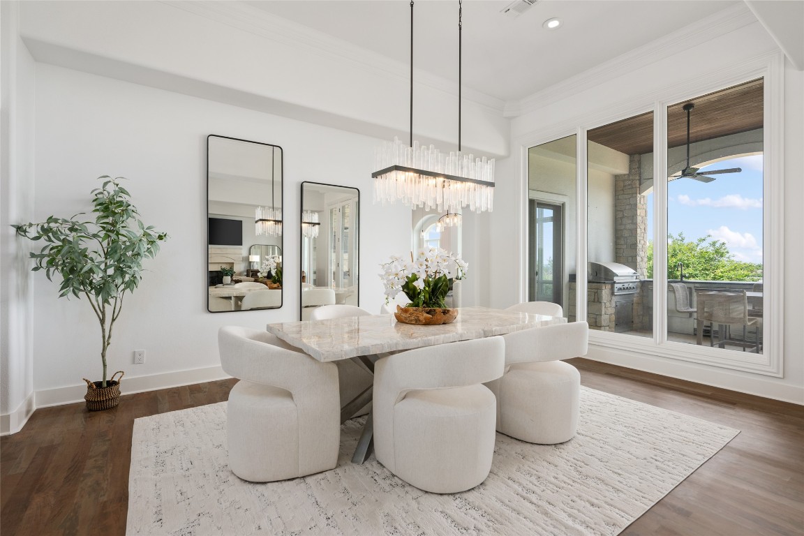 Austin, Texas, 78746, United States, 4 Bedrooms Bedrooms, ,6 BathroomsBathrooms,Residential,For Sale,1838142