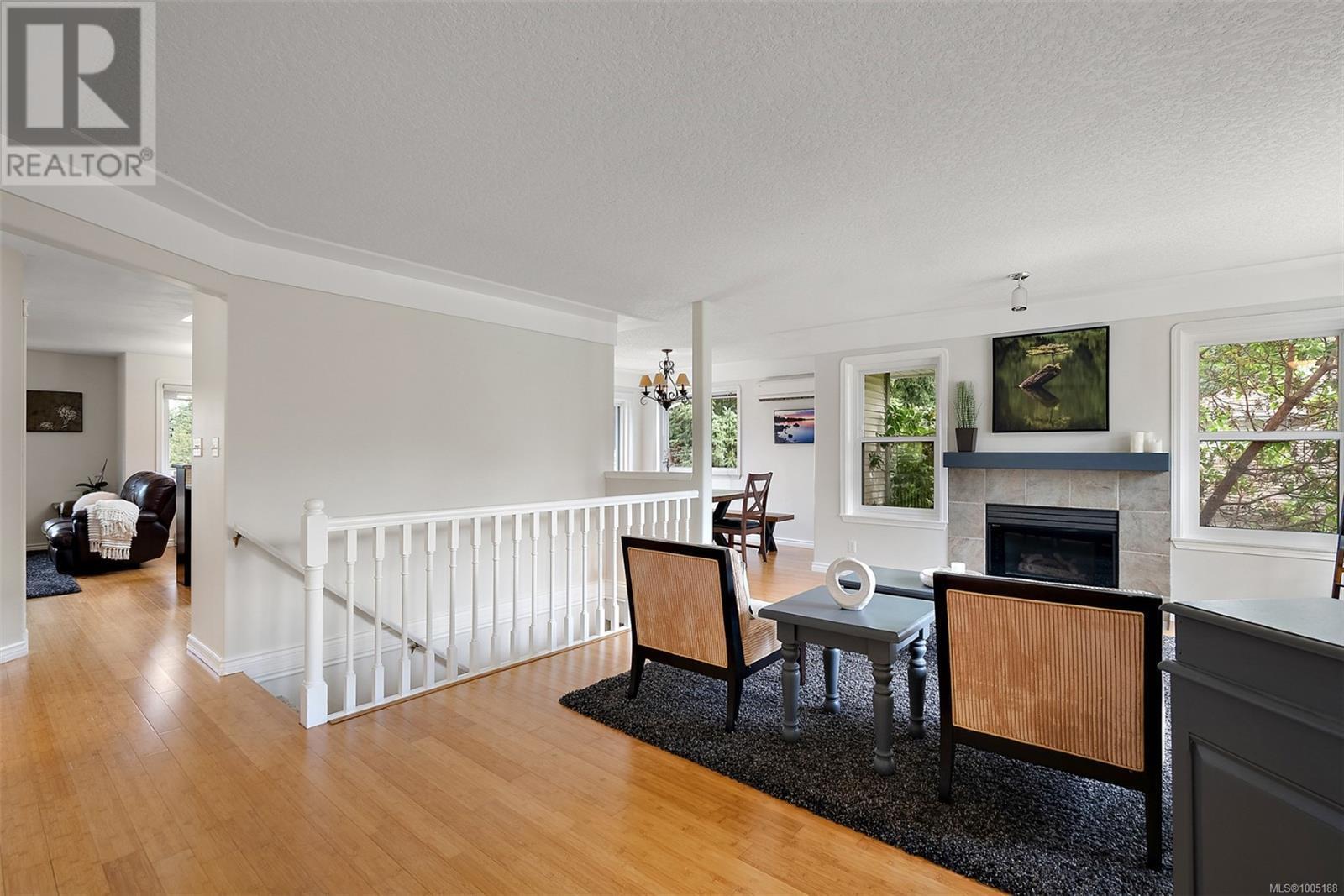 LANGFORD, British Columbia, V9B 5V3, CA, 5 Bedrooms Bedrooms, ,4 BathroomsBathrooms,Residential,For Sale,1891160