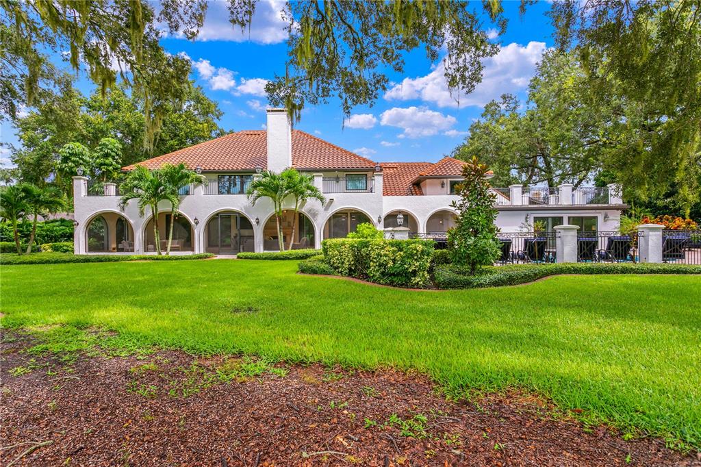 Tampa, Florida, 33613, United States, 7 Bedrooms Bedrooms, ,8 BathroomsBathrooms,Residential,For Sale,1979226