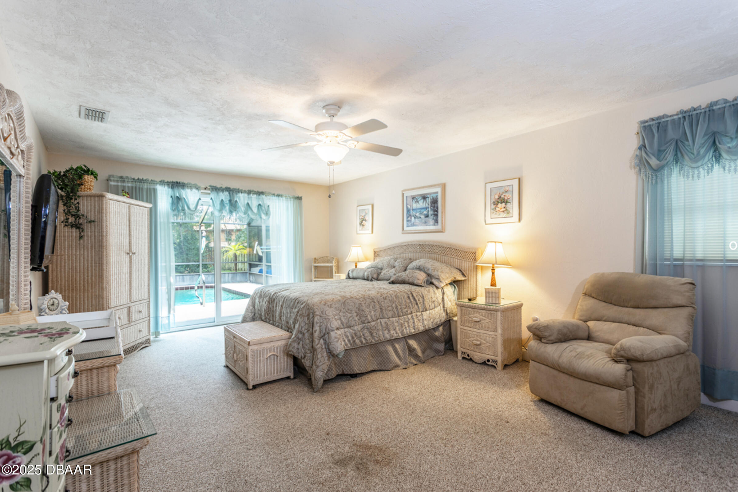 Ormond Beach, Florida, 32174, United States, 4 Bedrooms Bedrooms, ,4 BathroomsBathrooms,Residential,For Sale,1939023