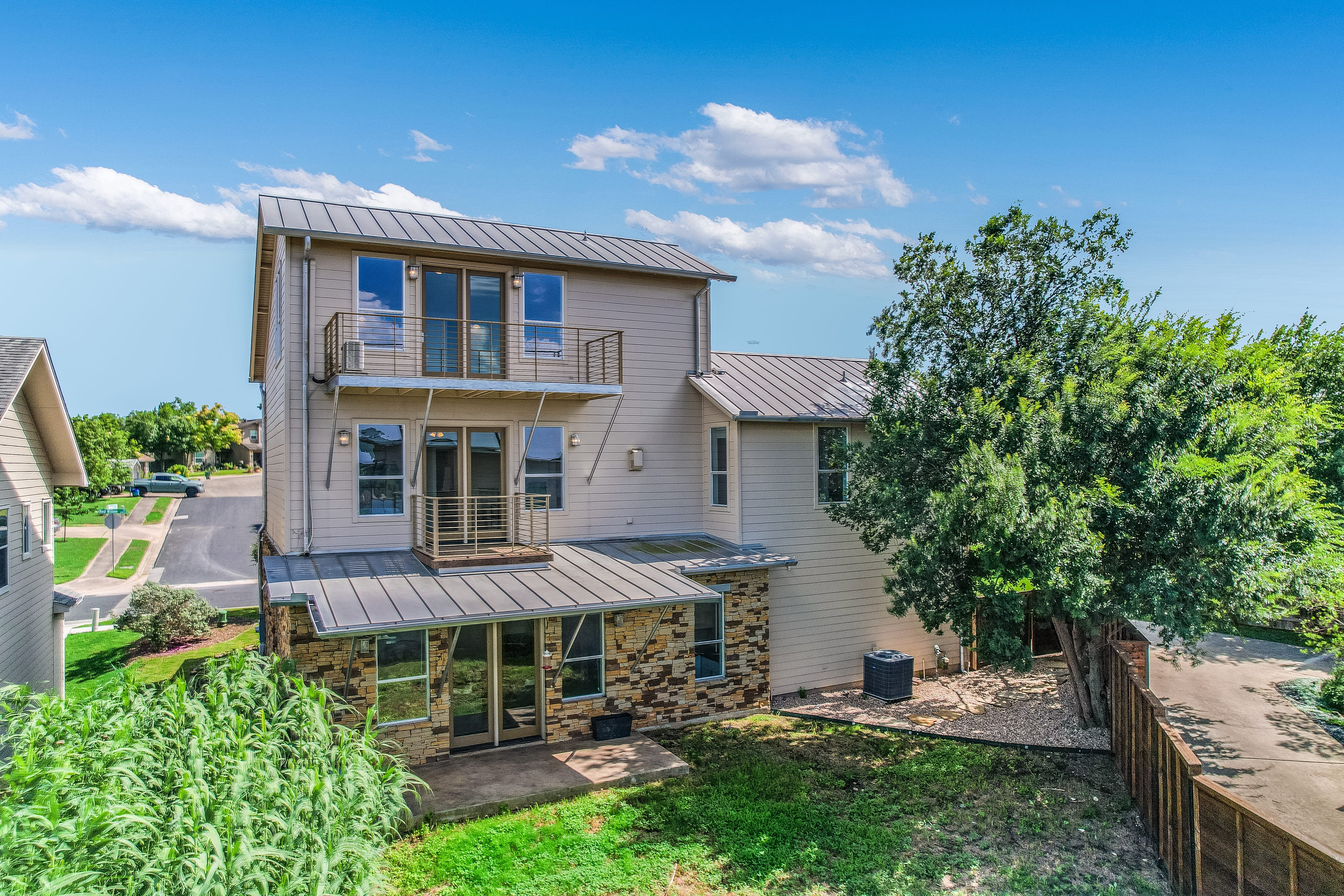  8500 Red Willow Drive Unit A , Austin, TX 78736 - 物件實景