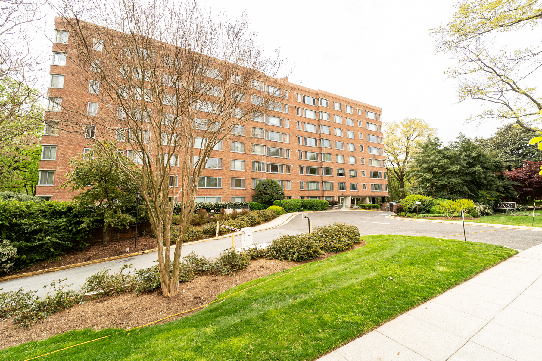  4200 NW Cathedral Avenue NW, Washington, DC, 20016 - 物件實景