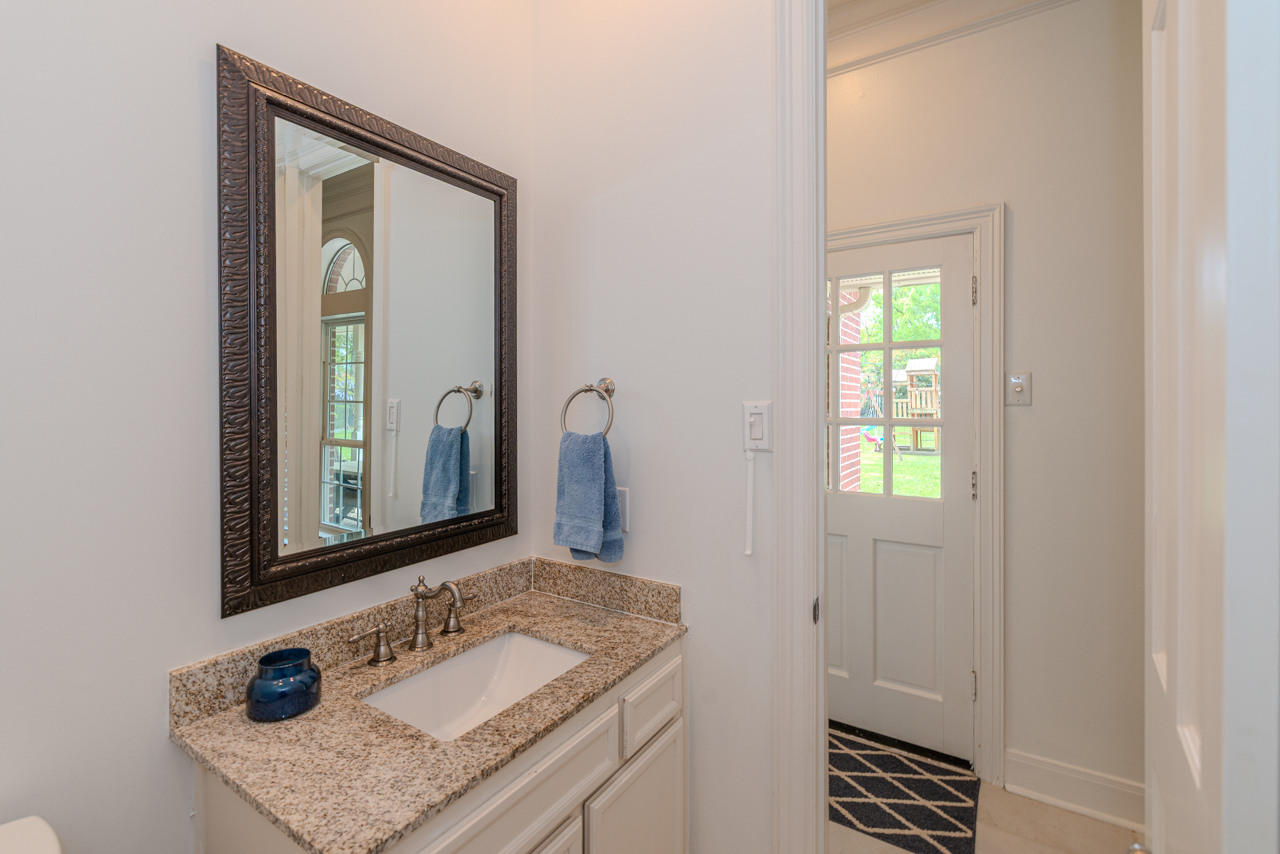 Beaumont, Texas, 77706, United States, 5 Bedrooms Bedrooms, ,4 BathroomsBathrooms,Residential,For Sale,1892171