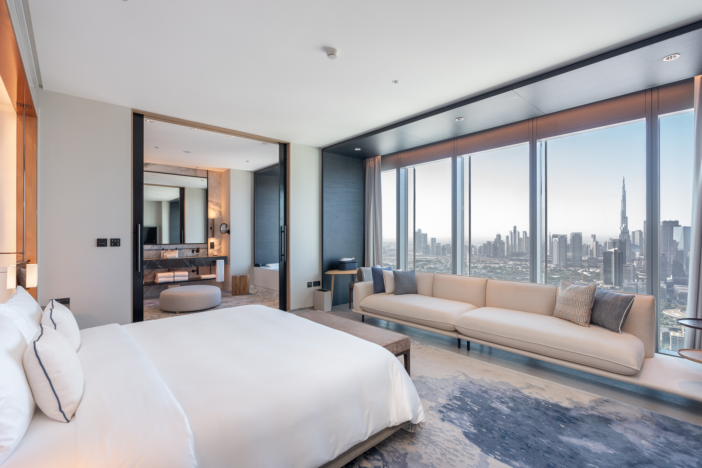  Fully Furnished Serviced Apartment by One and Only - 物件實景