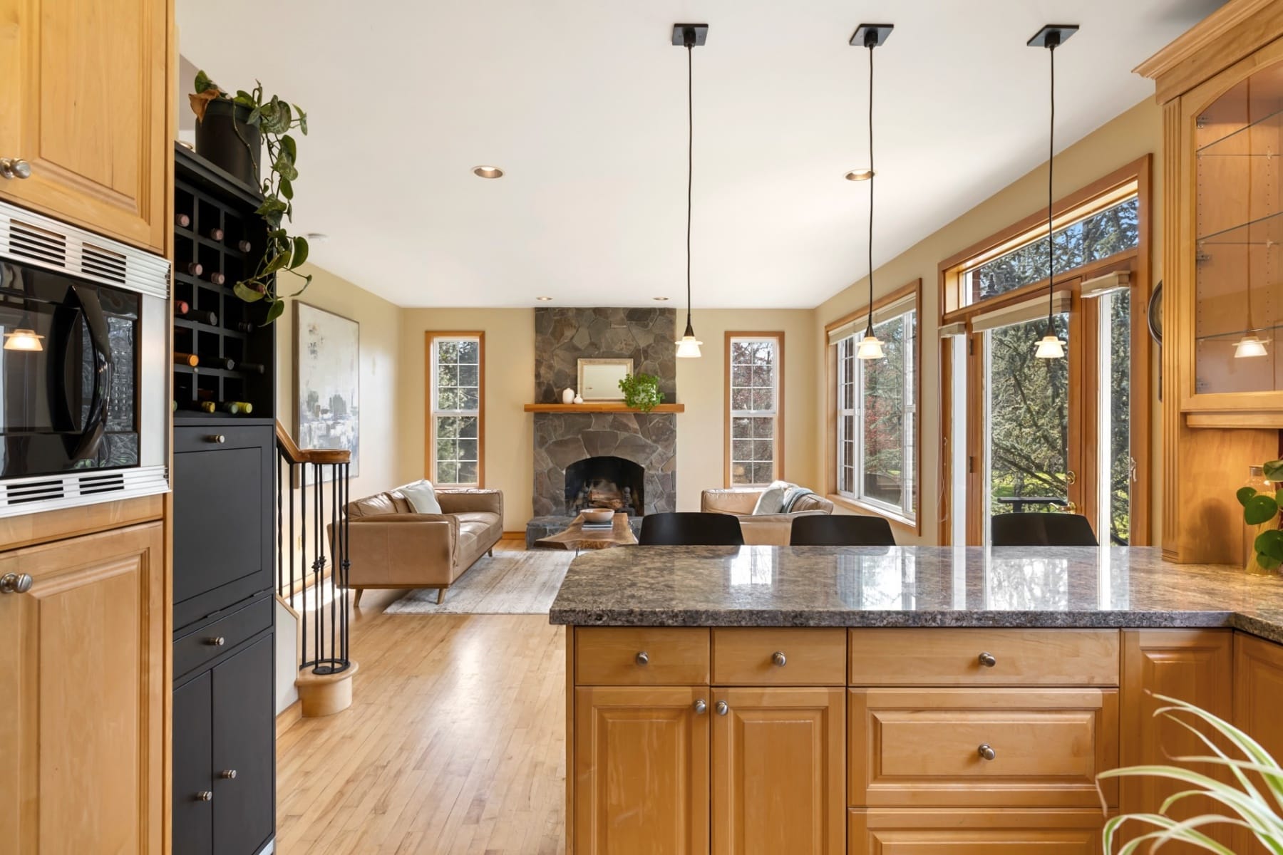  4050 SYLVESTER DR Hood River, OR 97031 - 物件實景