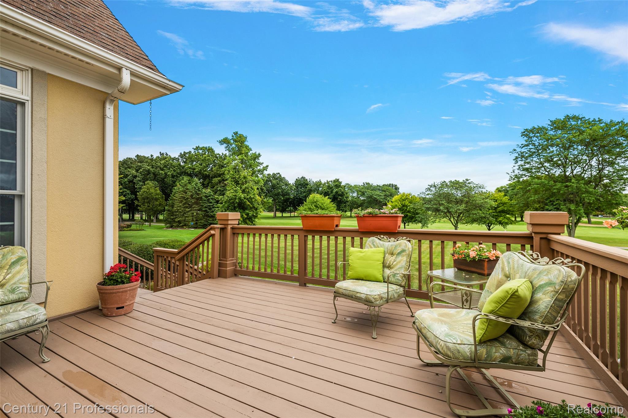 GrandBlanc, Michigan, 48439, United States, 4 Bedrooms Bedrooms, ,5 BathroomsBathrooms,Residential,For Sale,1980457