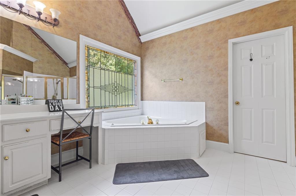 Lithonia, Georgia, 30038, United States, 5 Bedrooms Bedrooms, ,6 BathroomsBathrooms,Residential,For Sale,1988524