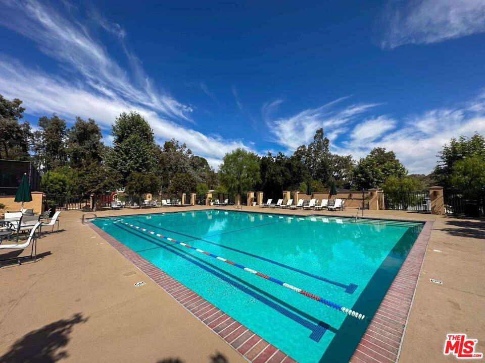 Calabasas, California, 91302, United States, 3 Bedrooms Bedrooms, ,2 BathroomsBathrooms,Residential,For Sale,2002954