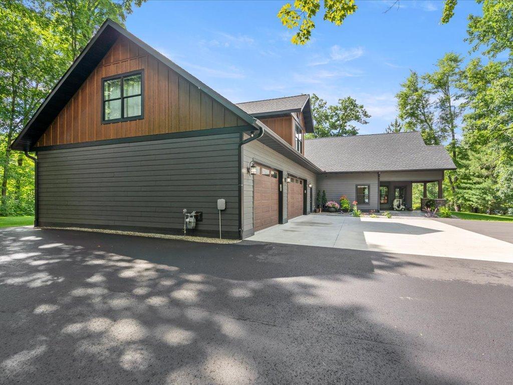 Grand Rapids, Minnesota, 55744, United States, 4 Bedrooms Bedrooms, ,2 BathroomsBathrooms,Residential,For Sale,1901076