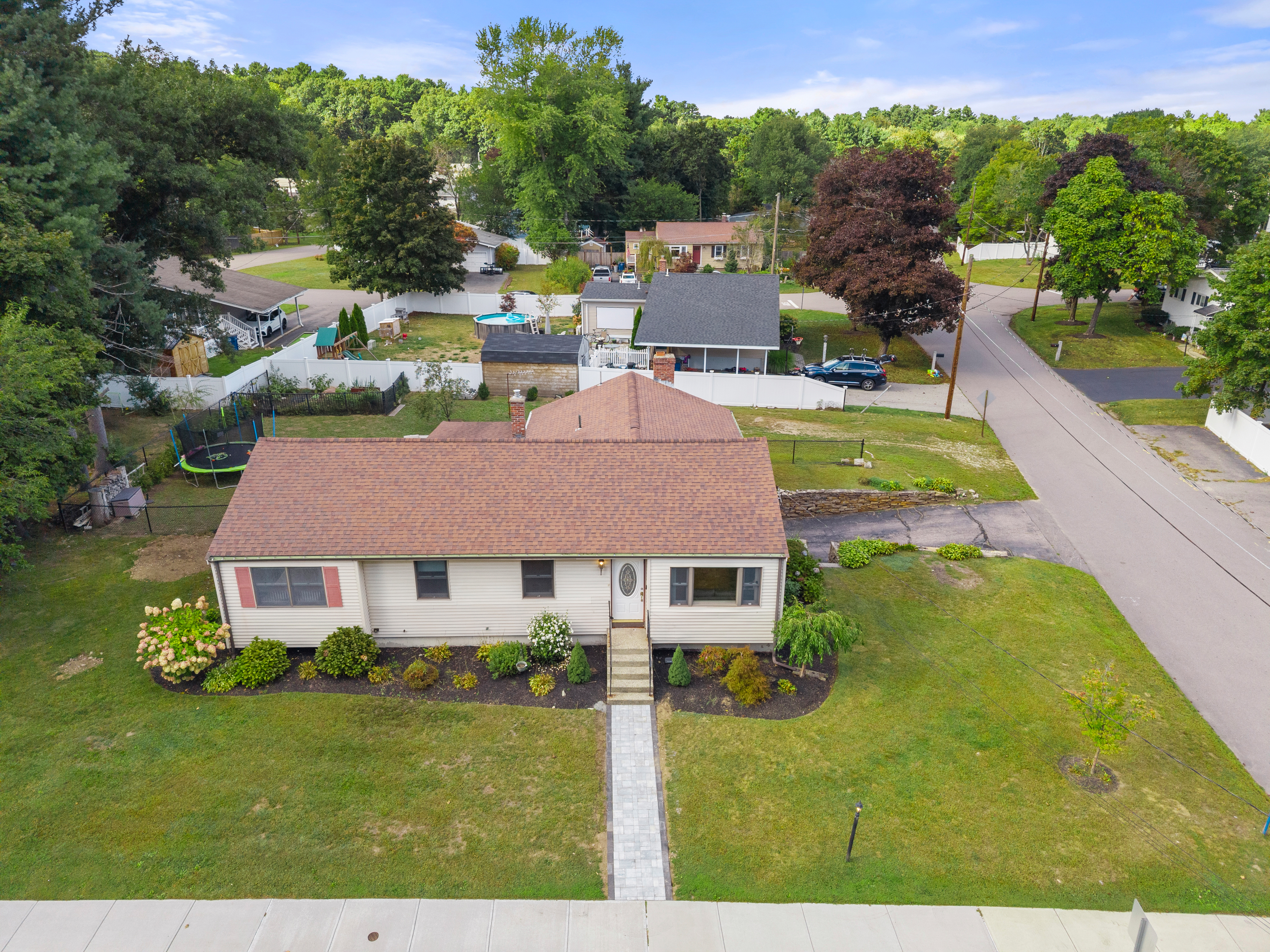  50 Main Street, Medway, MA, 02053 - 物件實景