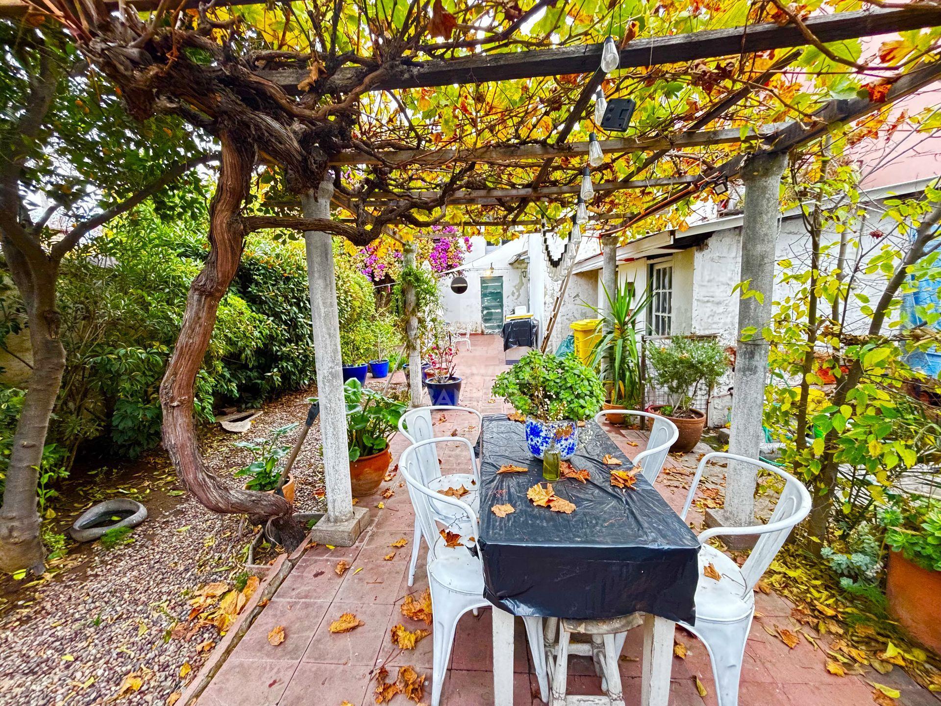 Providencia, Chile, 4 Bedrooms Bedrooms, ,2 BathroomsBathrooms,Residential,For Sale,1847198