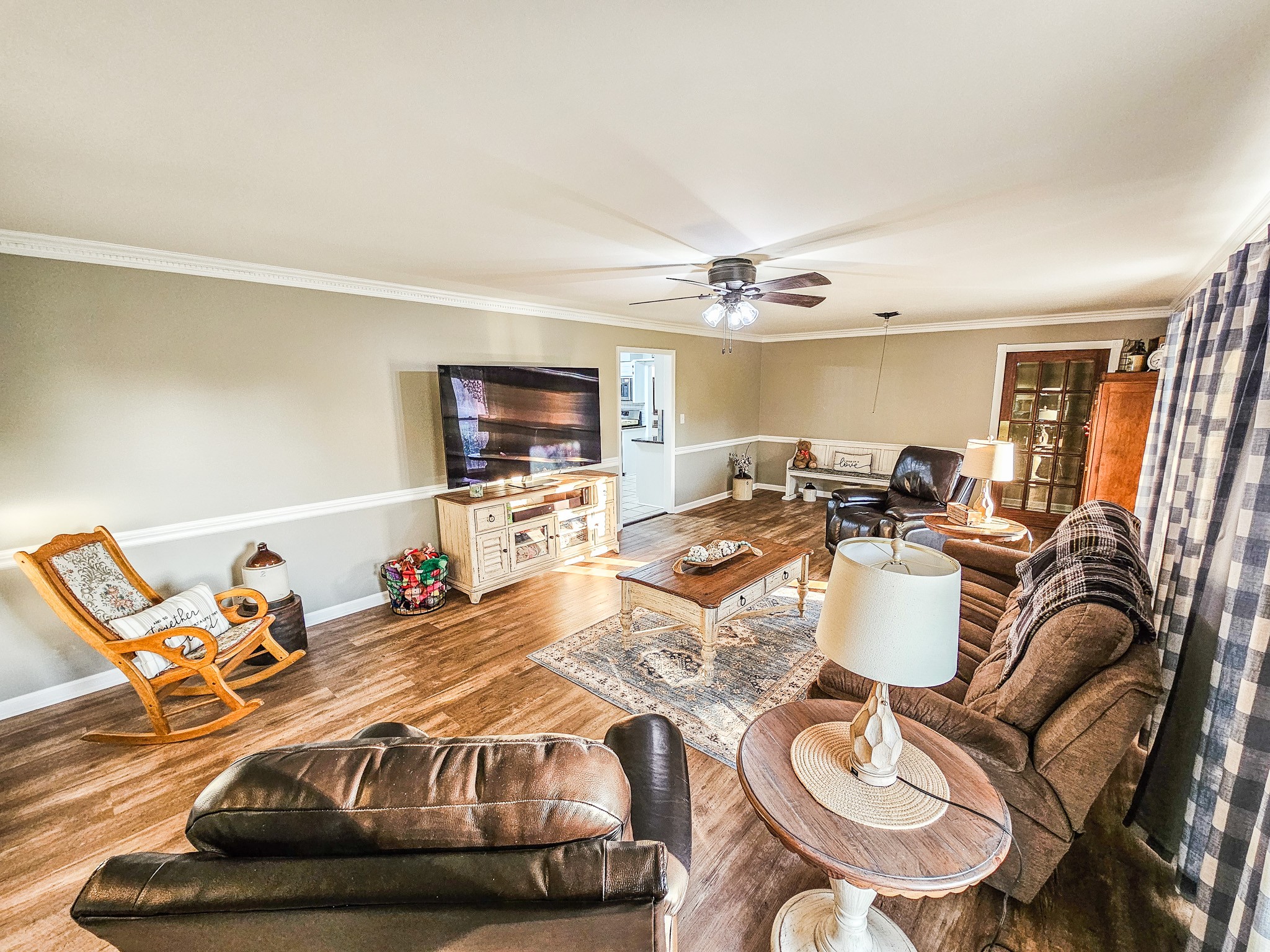Tullahoma, Tennessee, 37388, United States, 3 Bedrooms Bedrooms, ,4 BathroomsBathrooms,Residential,For Sale,1794204
