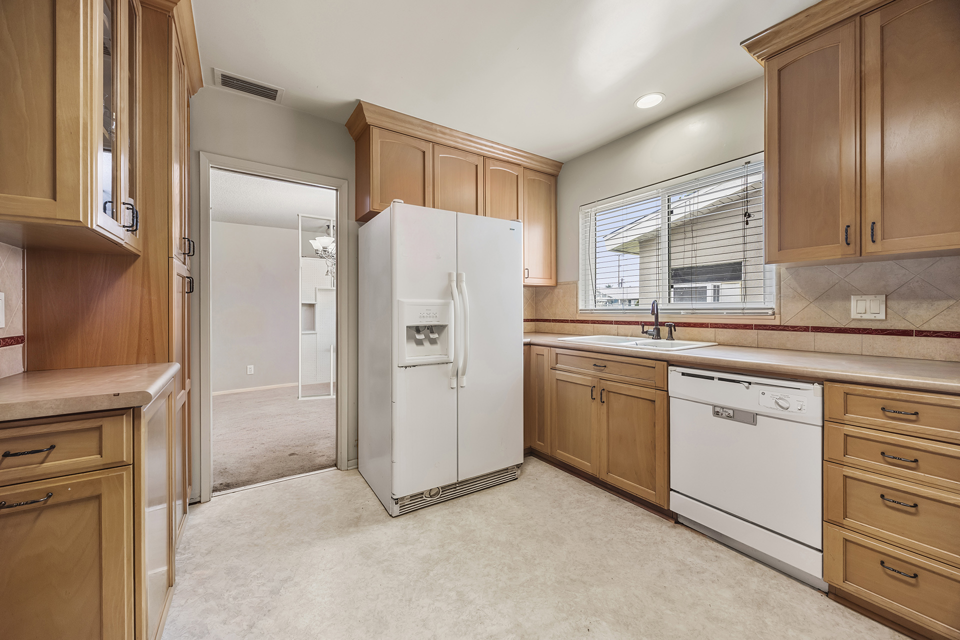 Fullerton, California, 92833, United States, 4 Bedrooms Bedrooms, ,2 BathroomsBathrooms,Residential,For Sale,2049395