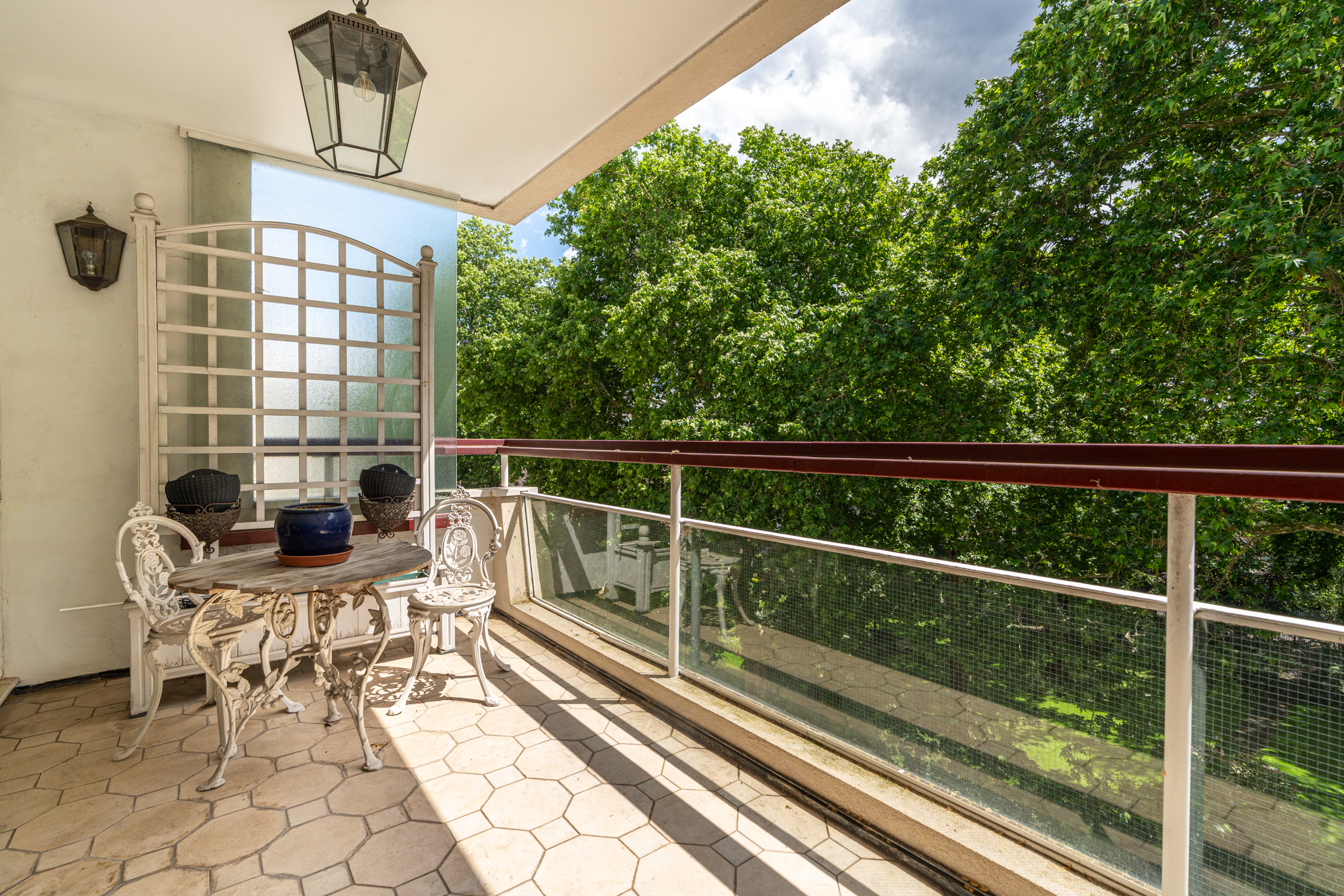  Gloucester Square Grandeur with Exceptional Potential - 物件實景