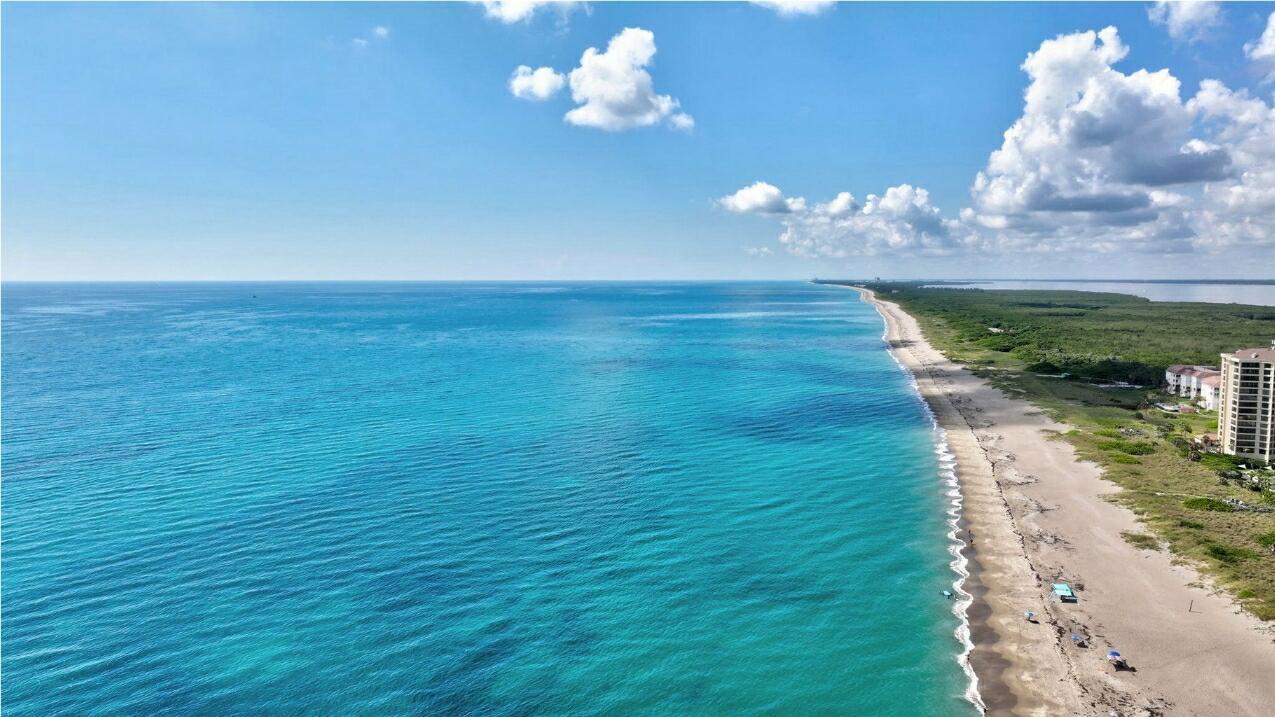 Fort Pierce, Florida, 34949, United States, 2 Bedrooms Bedrooms, ,2 BathroomsBathrooms,Residential,For Sale,1989196