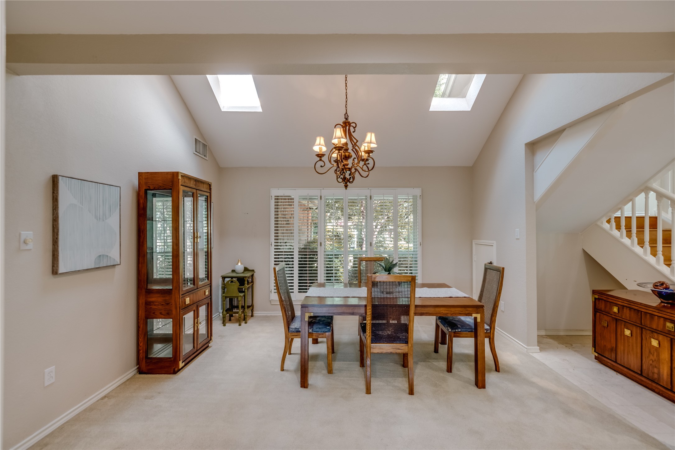 Fort Worth, Texas, 76116, United States, 4 Bedrooms Bedrooms, ,4 BathroomsBathrooms,Residential,For Sale,1926062