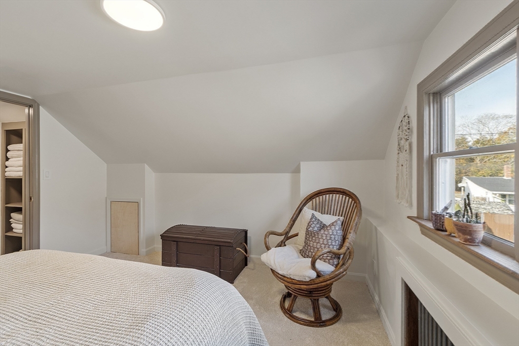 Peabody, Massachusetts, 01960, United States, 4 Bedrooms Bedrooms, ,1 BathroomBathrooms,Residential,For Sale,1990293