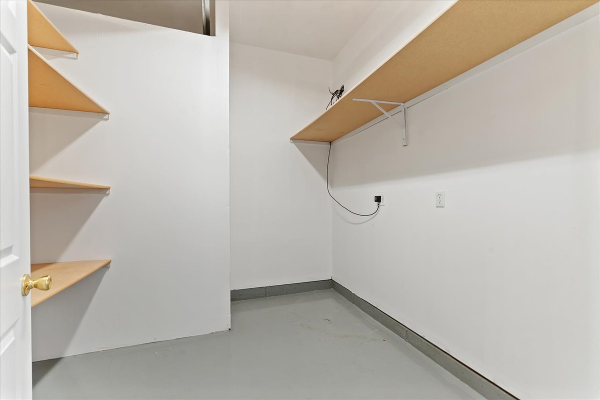 Mountain Home, Idaho, 83647, United States, 4 Bedrooms Bedrooms, ,5 BathroomsBathrooms,Residential,For Sale,1978242