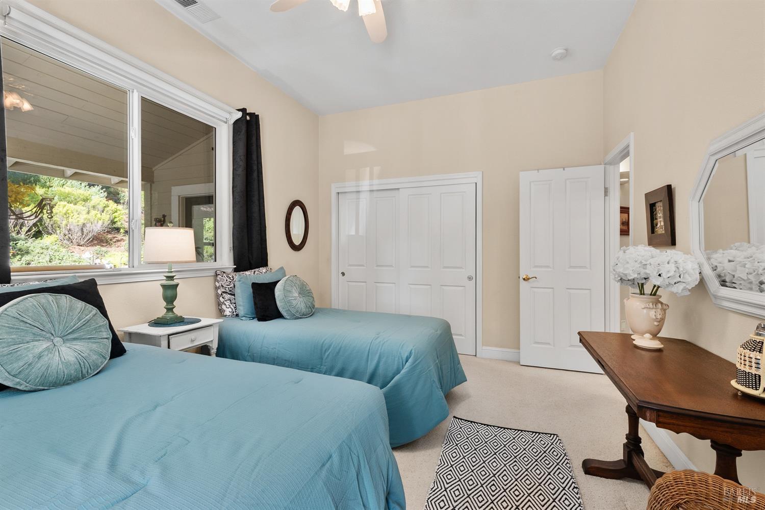 Santa Rosa, California, 95404, United States, 4 Bedrooms Bedrooms, ,4 BathroomsBathrooms,Residential,For Sale,1979173