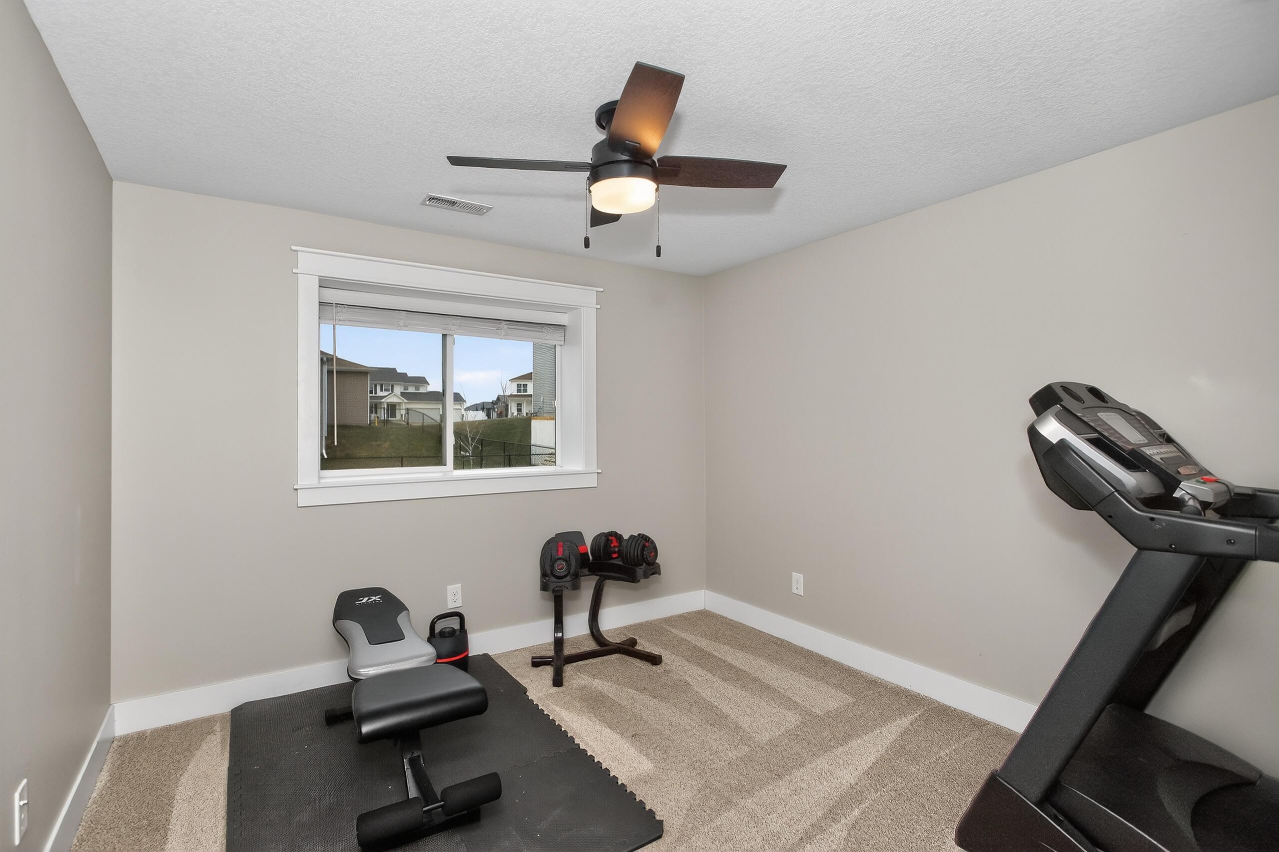 Ames, Iowa, 50014, United States, 5 Bedrooms Bedrooms, ,4 BathroomsBathrooms,Residential,For Sale,2006448