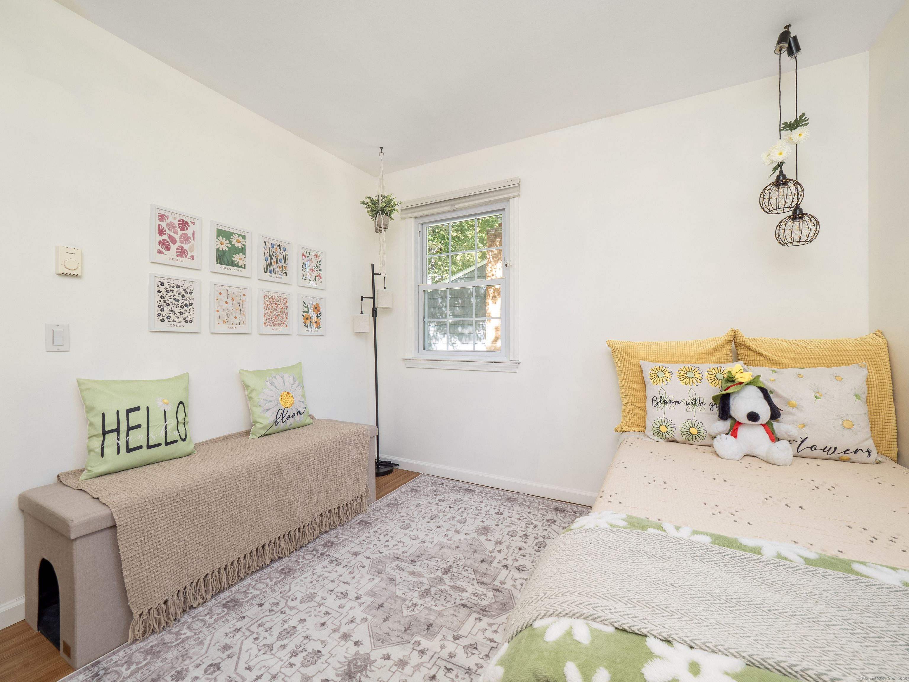 Ridgefield, Connecticut, 06877, United States, 3 Bedrooms Bedrooms, ,3 BathroomsBathrooms,Residential,For Sale,1950980
