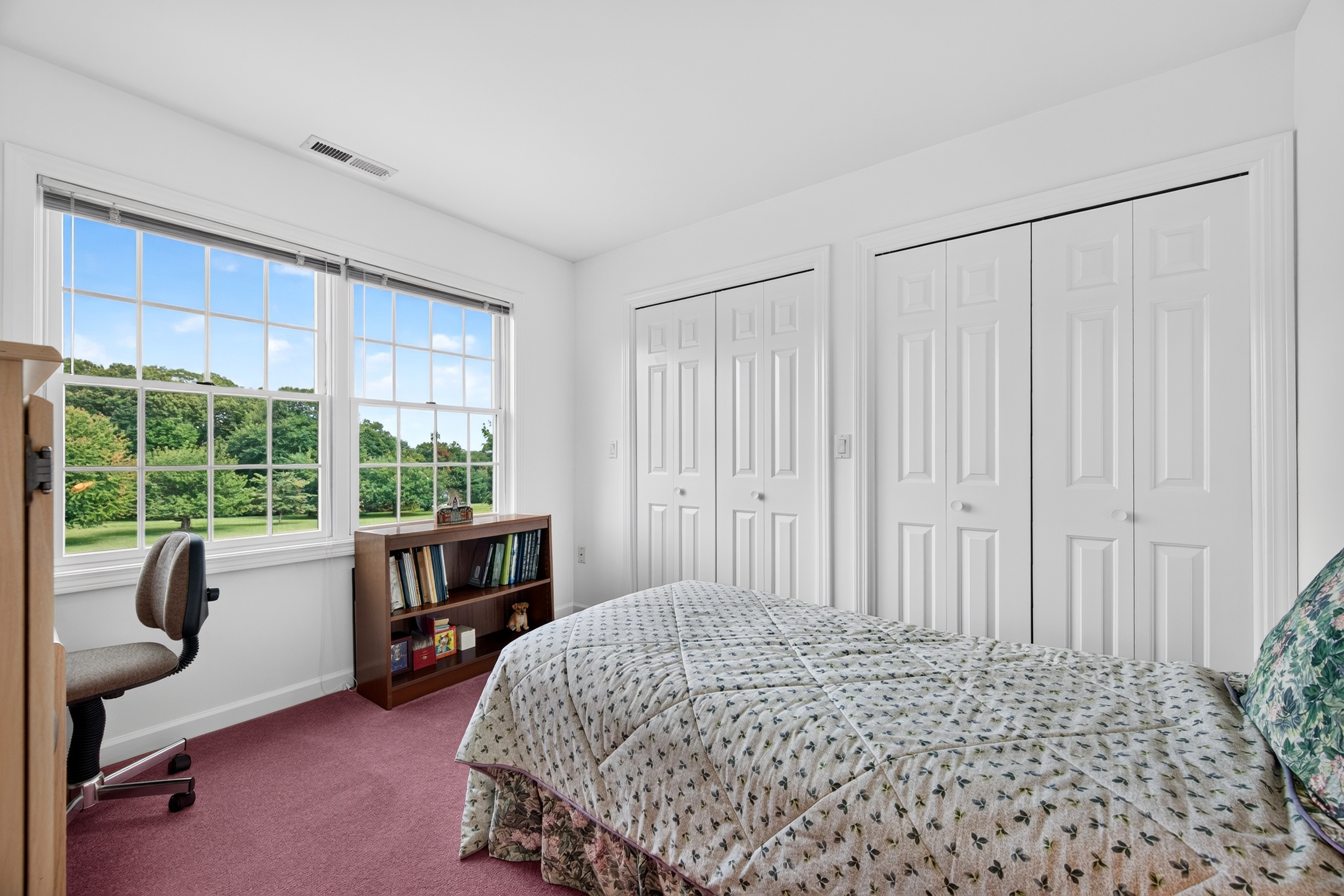  Classic Custom Colonial on Over 2 Private Acres - 物件實景