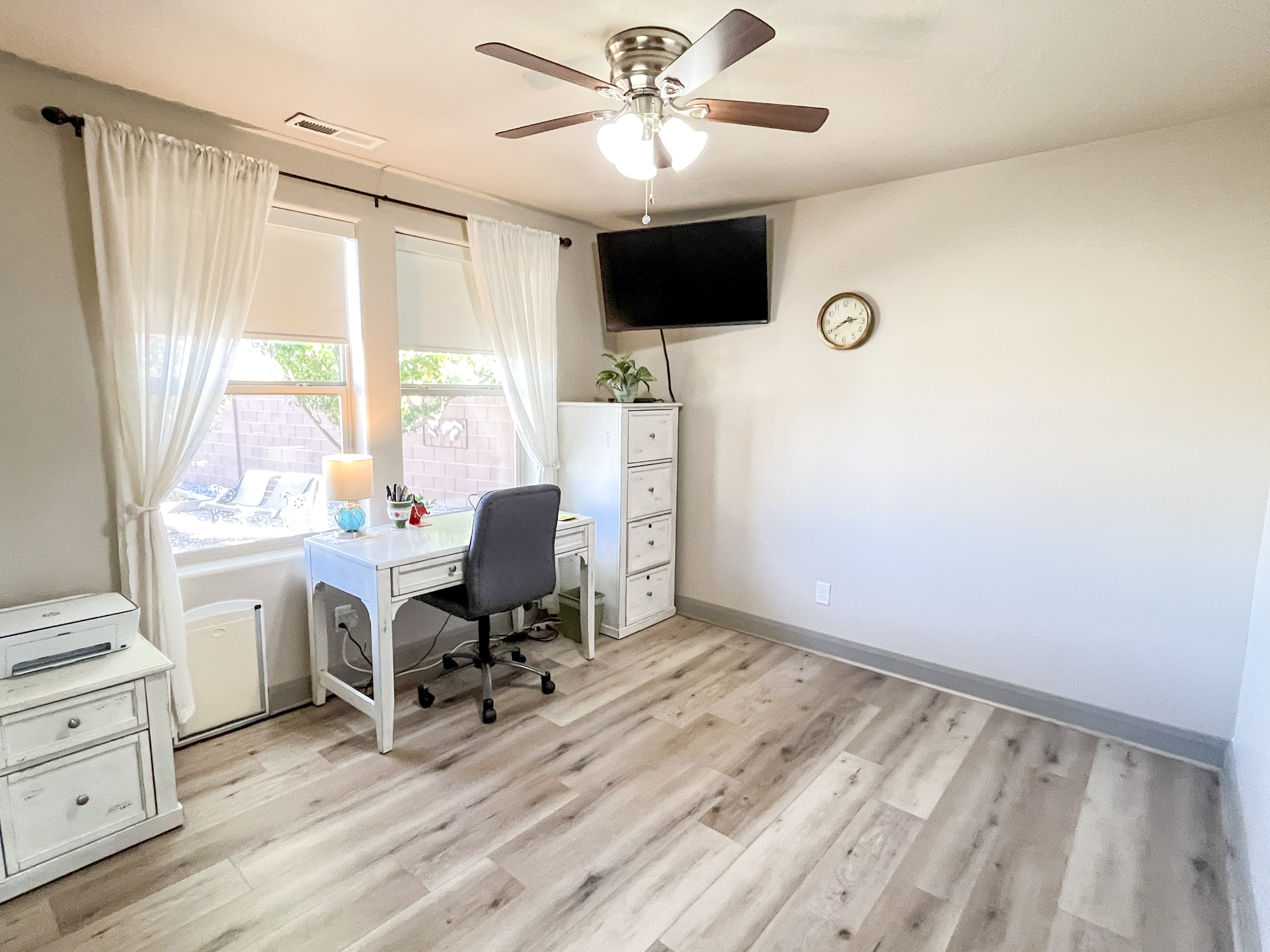 Cedar City, Utah, 84721, United States, 4 Bedrooms Bedrooms, ,2 BathroomsBathrooms,Residential,For Sale,1989558