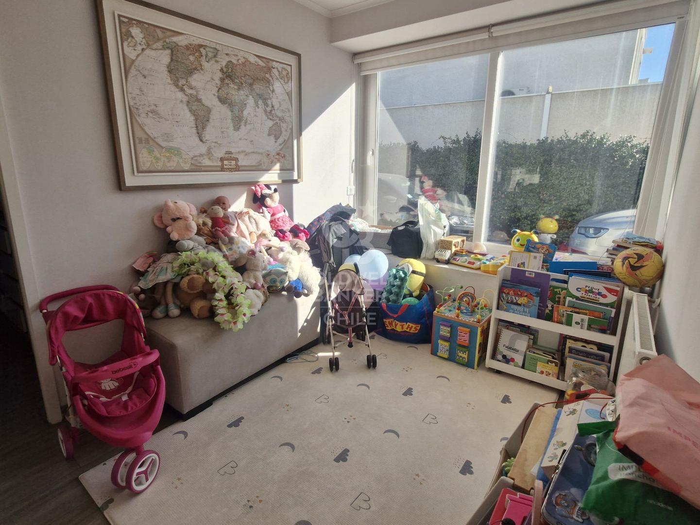 Colina, Chile, 4 Bedrooms Bedrooms, ,3 BathroomsBathrooms,Residential,For Sale,1901696