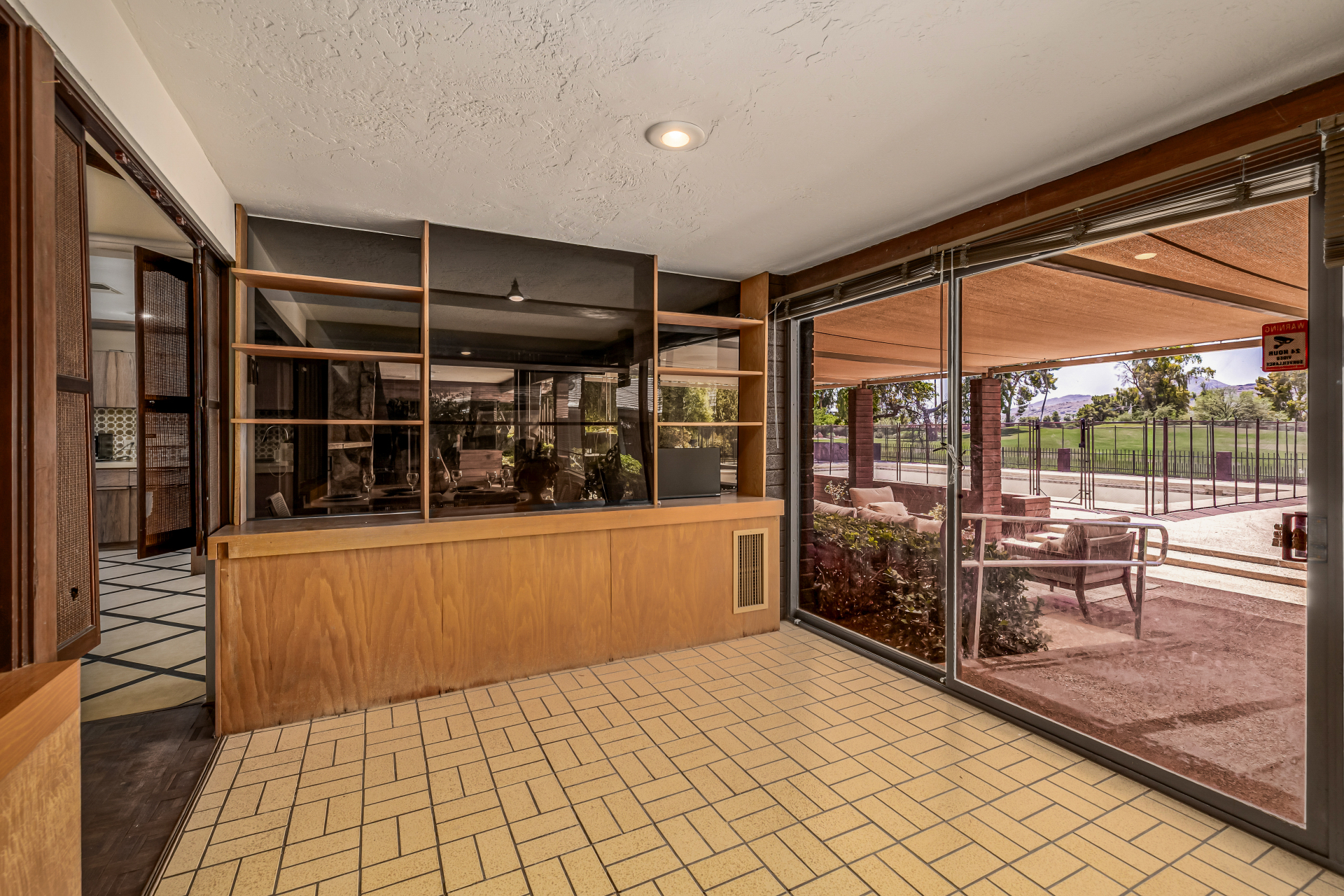 Paradise Valley, Arizona, 85253, United States, 4 Bedrooms Bedrooms, ,8 BathroomsBathrooms,Residential,For Sale,1914345