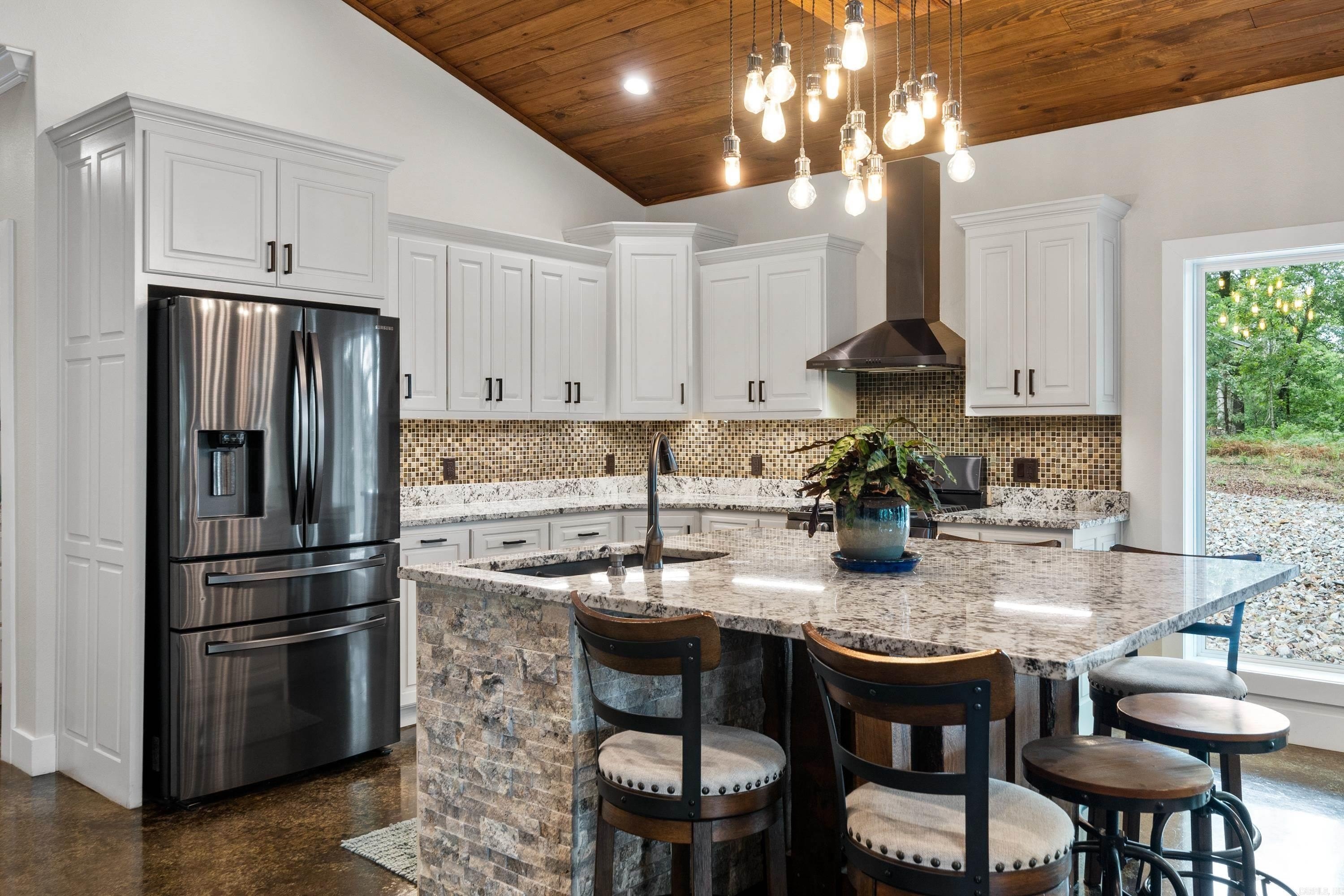 Royal, Arkansas, 71913, United States, 3 Bedrooms Bedrooms, ,2 BathroomsBathrooms,Residential,For Sale,1935278