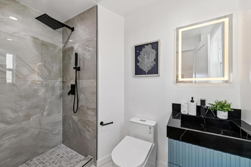 San Francisco, California, 94132, United States, 4 Bedrooms Bedrooms, ,4 BathroomsBathrooms,Residential,For Sale,2008960