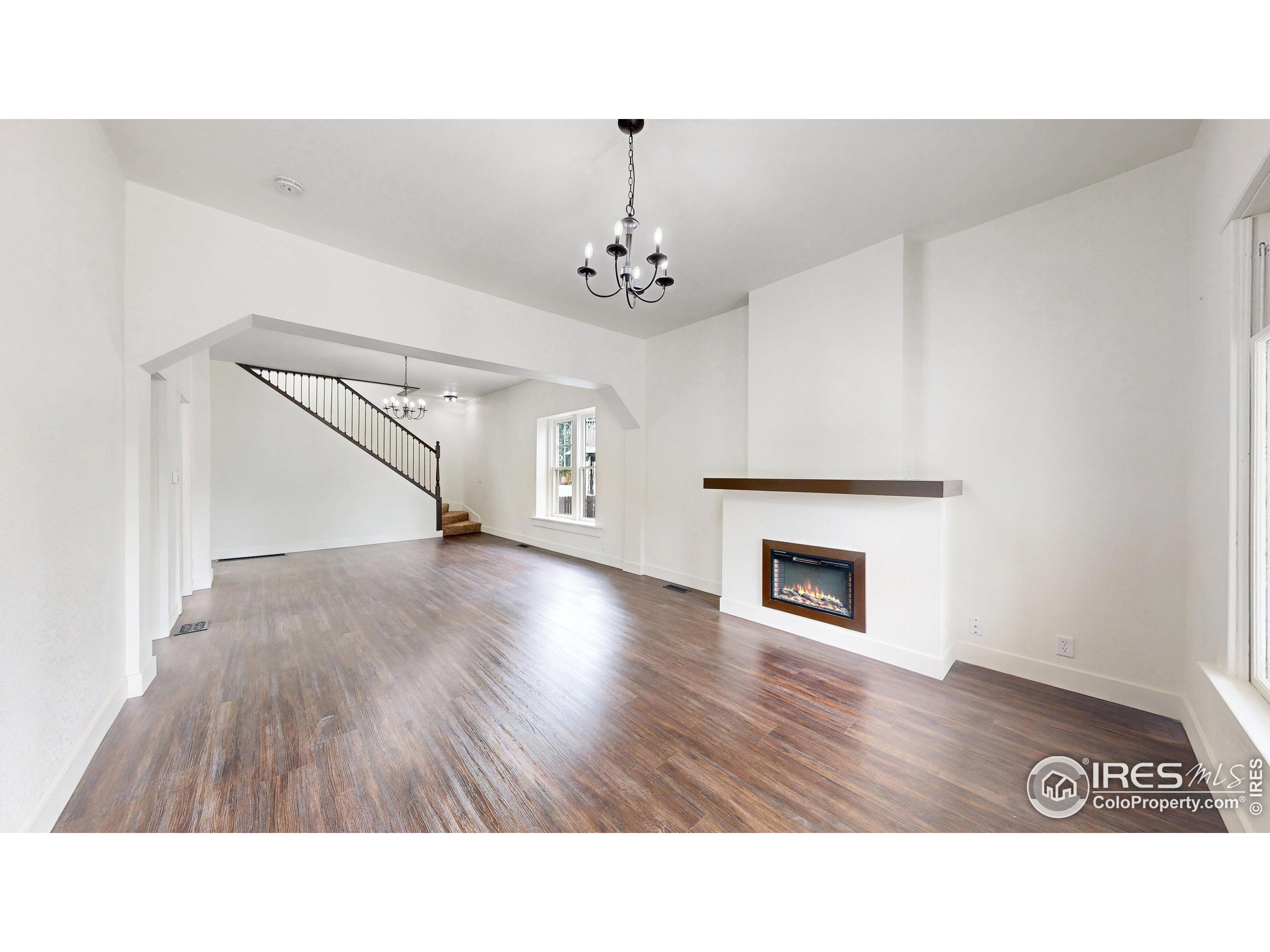 Milliken, Colorado, 80543, United States, 5 Bedrooms Bedrooms, ,1 BathroomBathrooms,Residential,For Sale,1896024