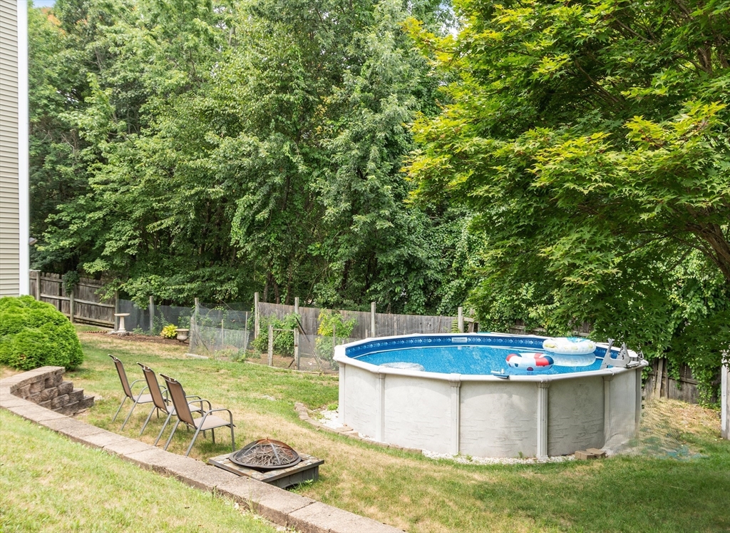 Peabody, Massachusetts, 01960, United States, 5 Bedrooms Bedrooms, ,4 BathroomsBathrooms,Residential,For Sale,1913730