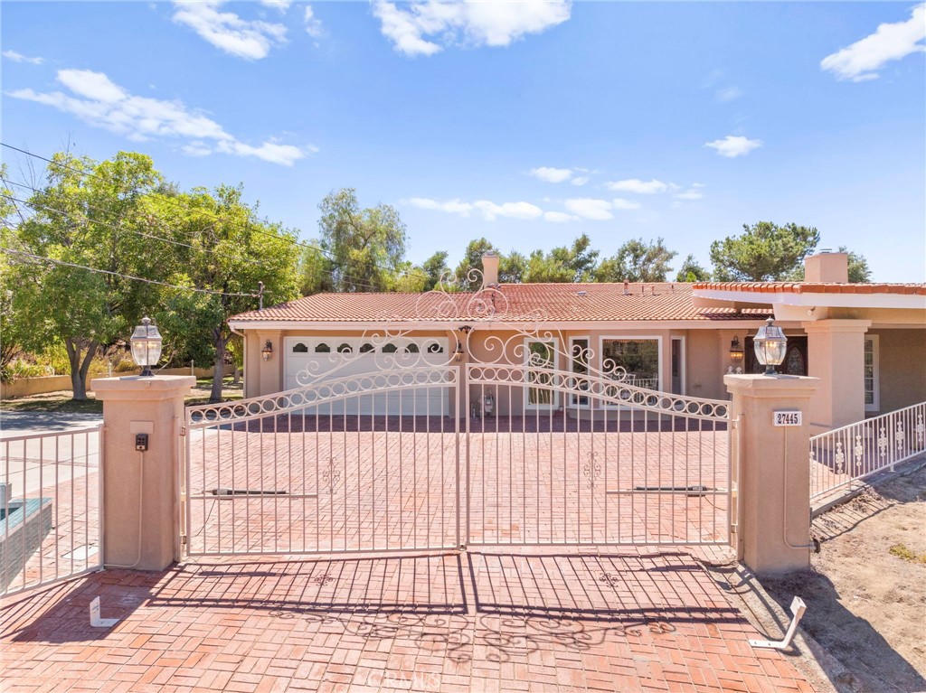 Hemet, California, 92544, United States, 5 Bedrooms Bedrooms, ,4 BathroomsBathrooms,Residential,For Sale,1896645