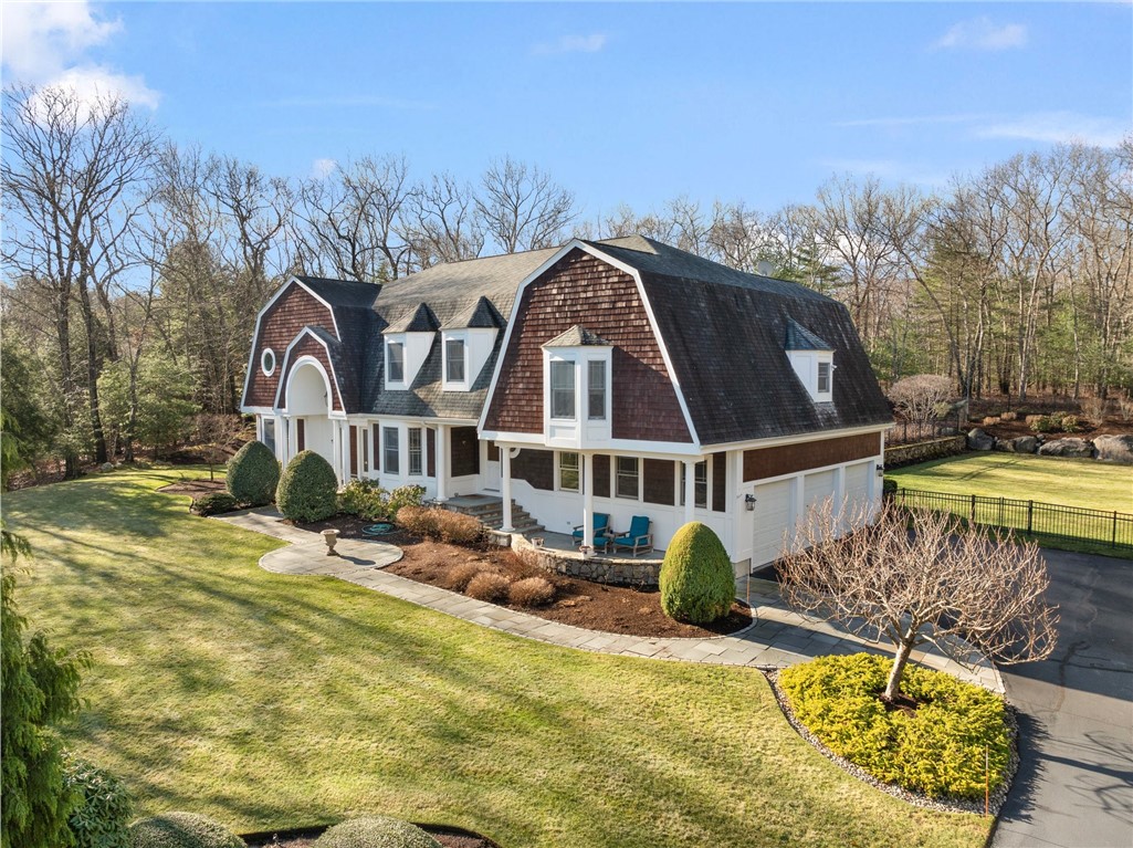 East Greenwich, Rhode Island, 02818, United States, 5 Bedrooms Bedrooms, ,7 BathroomsBathrooms,Residential,For Sale,1940425