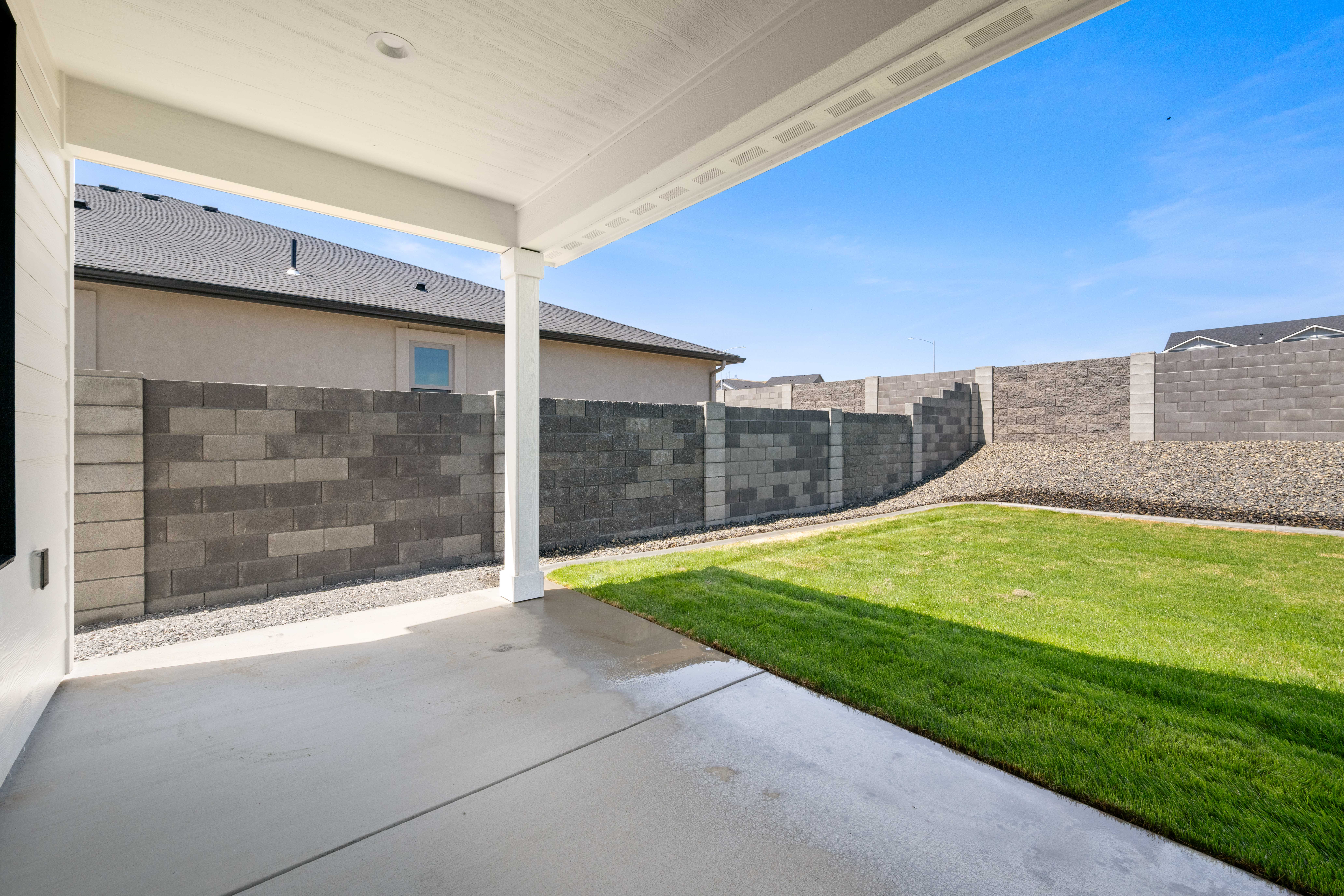  5-Bedroom Home with a Dream Garage in Siena Hills - 物件實景