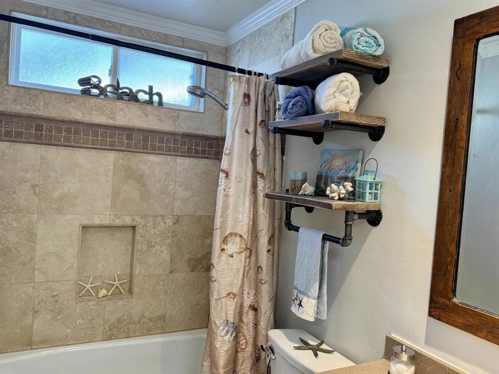 Poway, California, 92064, United States, 5 Bedrooms Bedrooms, ,3 BathroomsBathrooms,Residential,For Sale,1926272