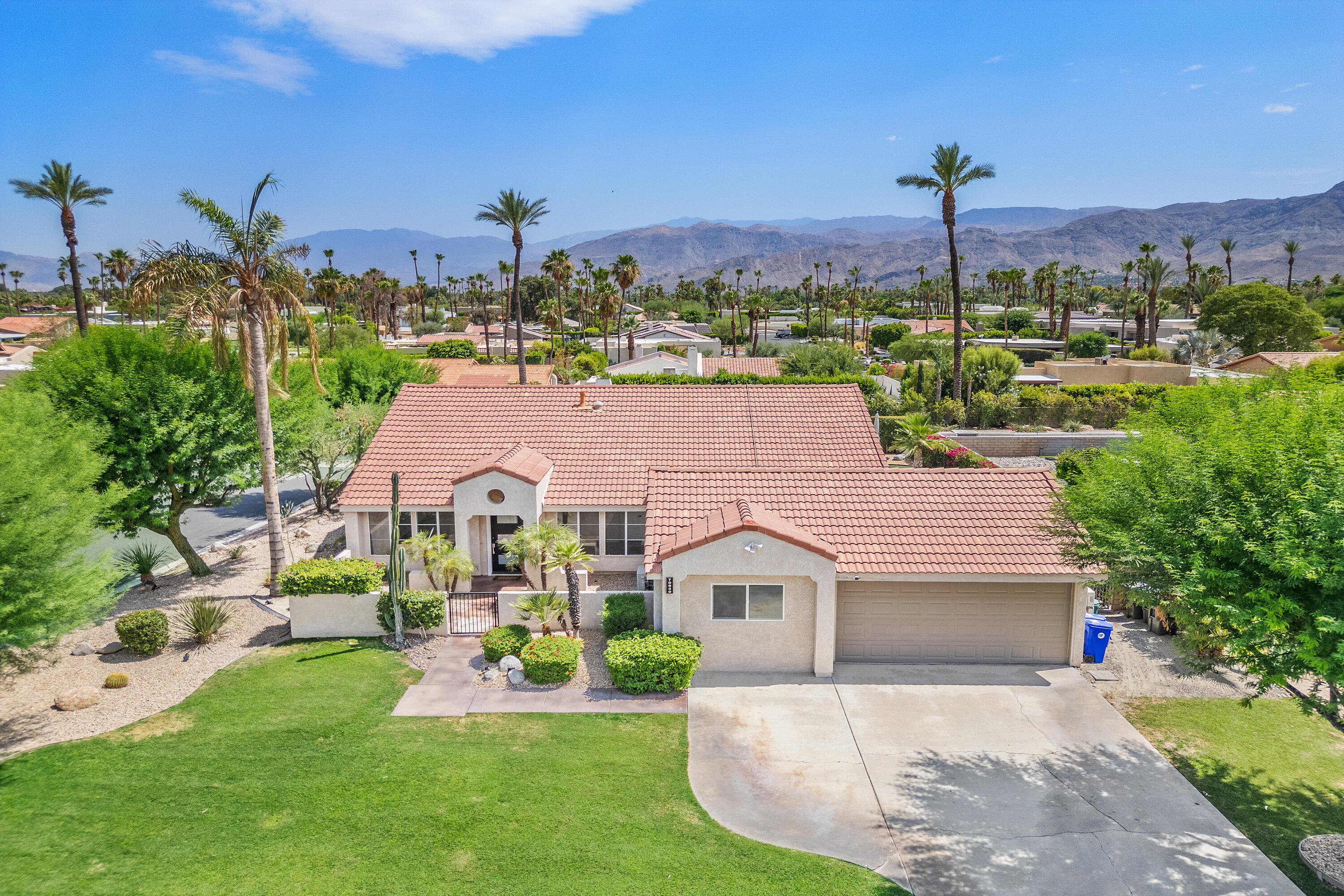 Rancho Mirage, California, 92270, United States, 4 Bedrooms Bedrooms, ,3 BathroomsBathrooms,Residential,For Sale,1927211