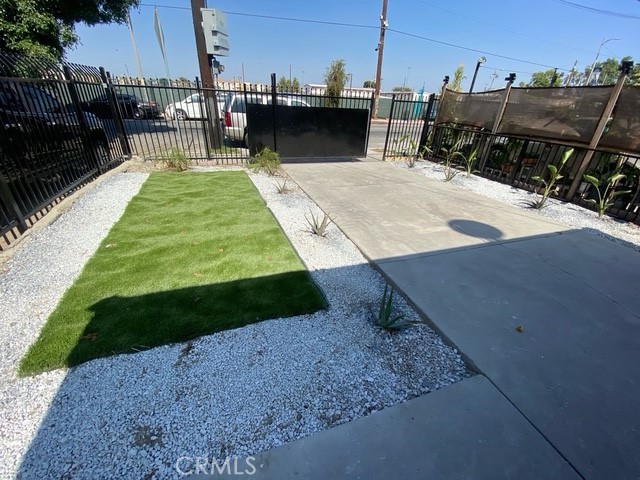 Los Angeles, California, 90002, United States, 3 Bedrooms Bedrooms, ,3 BathroomsBathrooms,Residential,For Sale,1983537