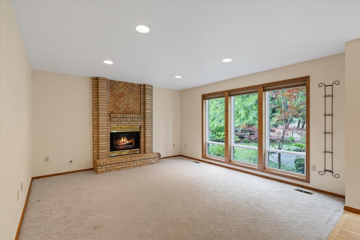 Spokane, Washington, 99223, United States, 4 Bedrooms Bedrooms, ,3 BathroomsBathrooms,Residential,For Sale,1950808