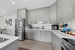 Otawa, Ontario, K1T 4B7, CA, 6 Bedrooms Bedrooms, ,5 BathroomsBathrooms,Residential,For Sale,1941709