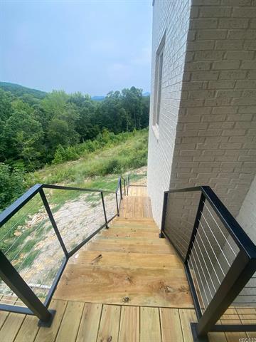 Little Rock, Arkansas, 72210, United States, 5 Bedrooms Bedrooms, ,4 BathroomsBathrooms,Residential,For Sale,1942972