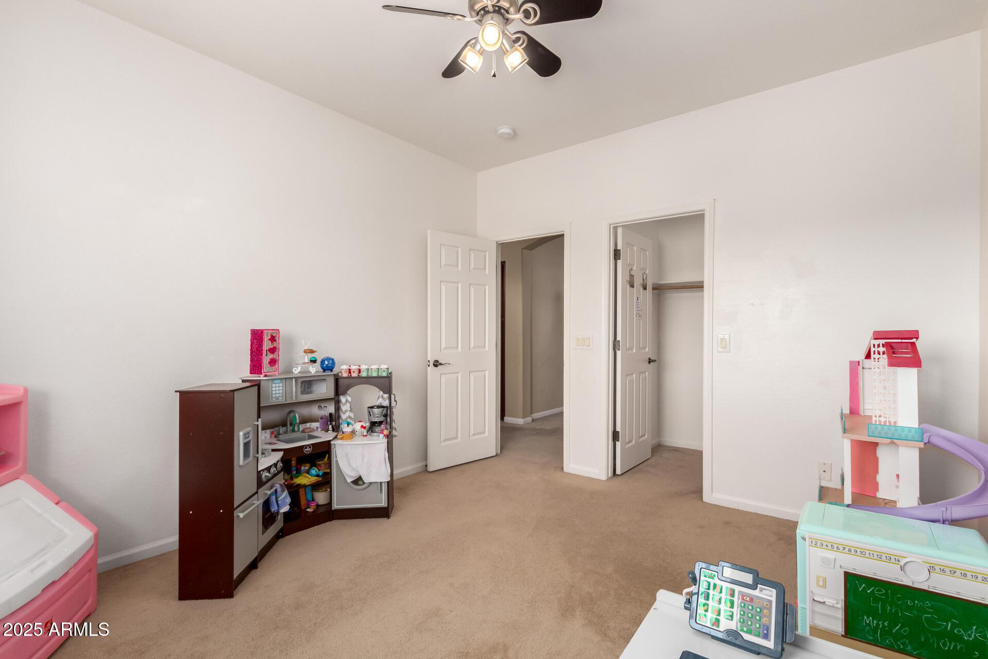 Surprise, Arizona, 85379, United States, 5 Bedrooms Bedrooms, ,3 BathroomsBathrooms,Residential,For Sale,1981277