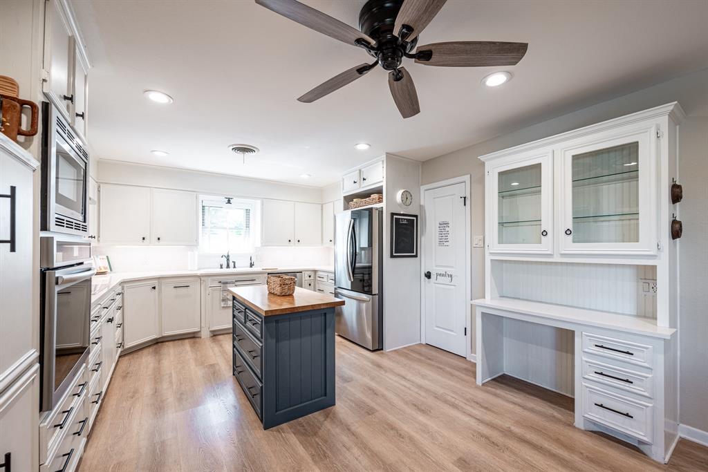 Abilene, Texas, 79606, United States, 3 Bedrooms Bedrooms, ,2 BathroomsBathrooms,Residential,For Sale,1988306