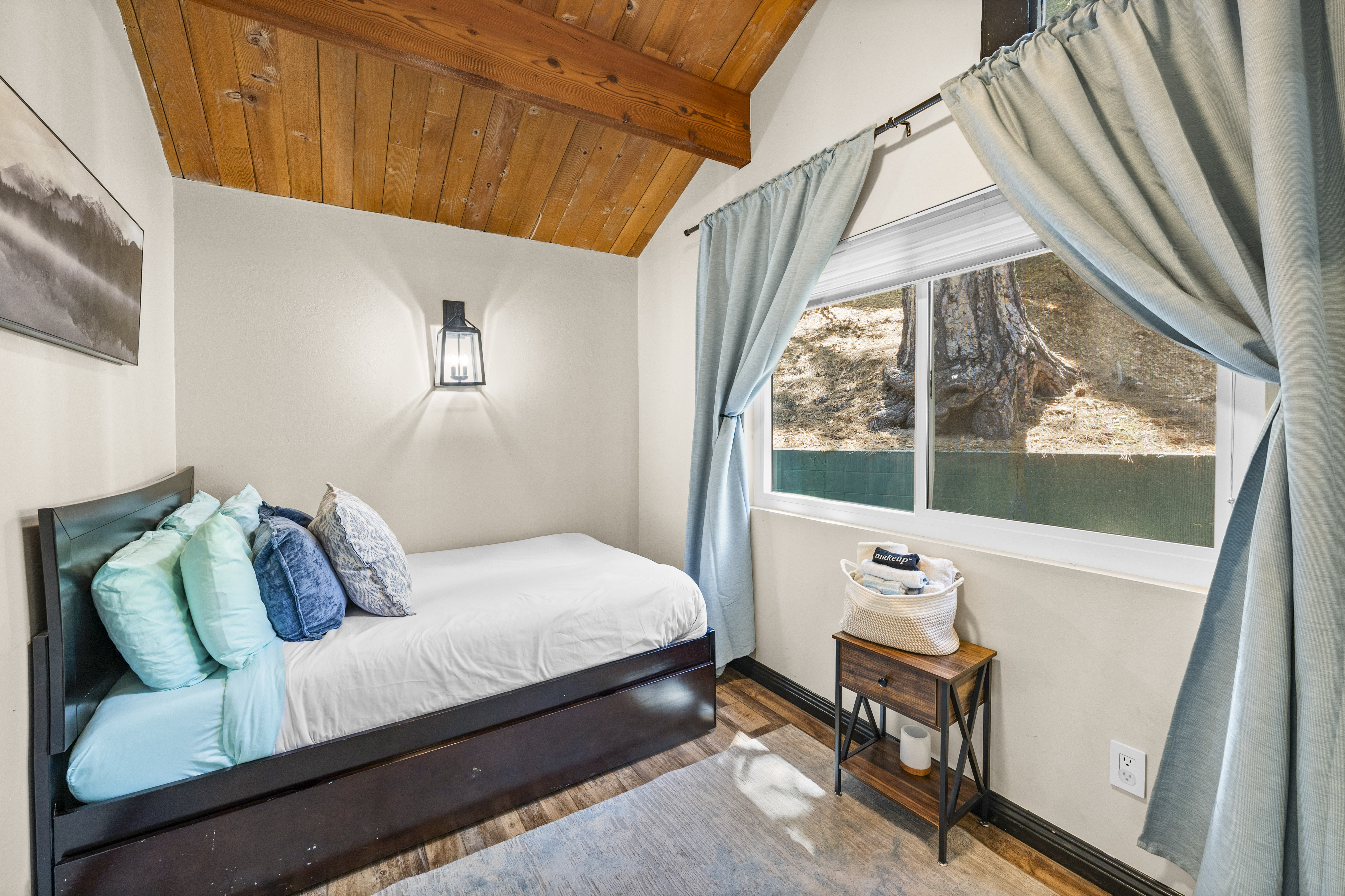  30942 Old City Creek Road, Running Springs, CA 92382 - 物件實景