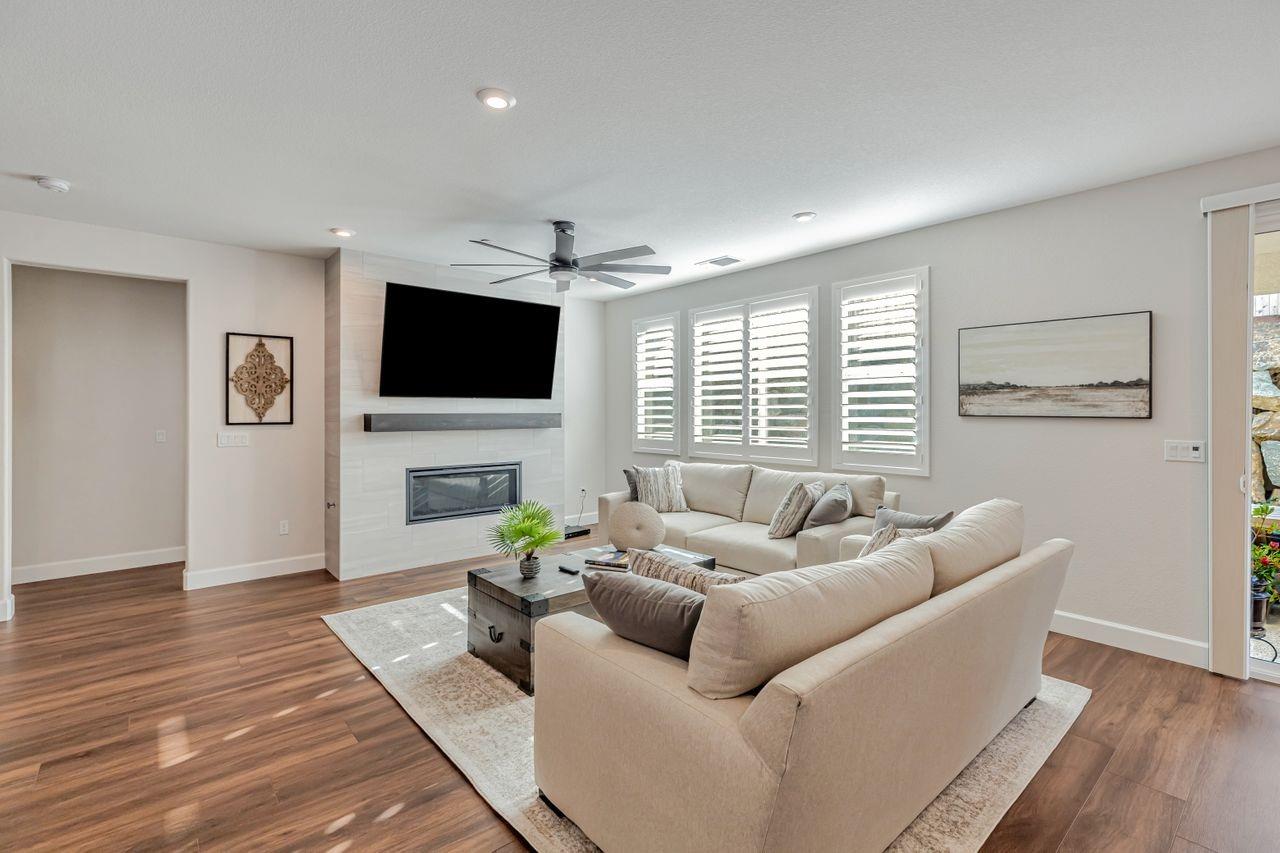 Sacramento, California, 95829, United States, 3 Bedrooms Bedrooms, ,2 BathroomsBathrooms,Residential,For Sale,1950991
