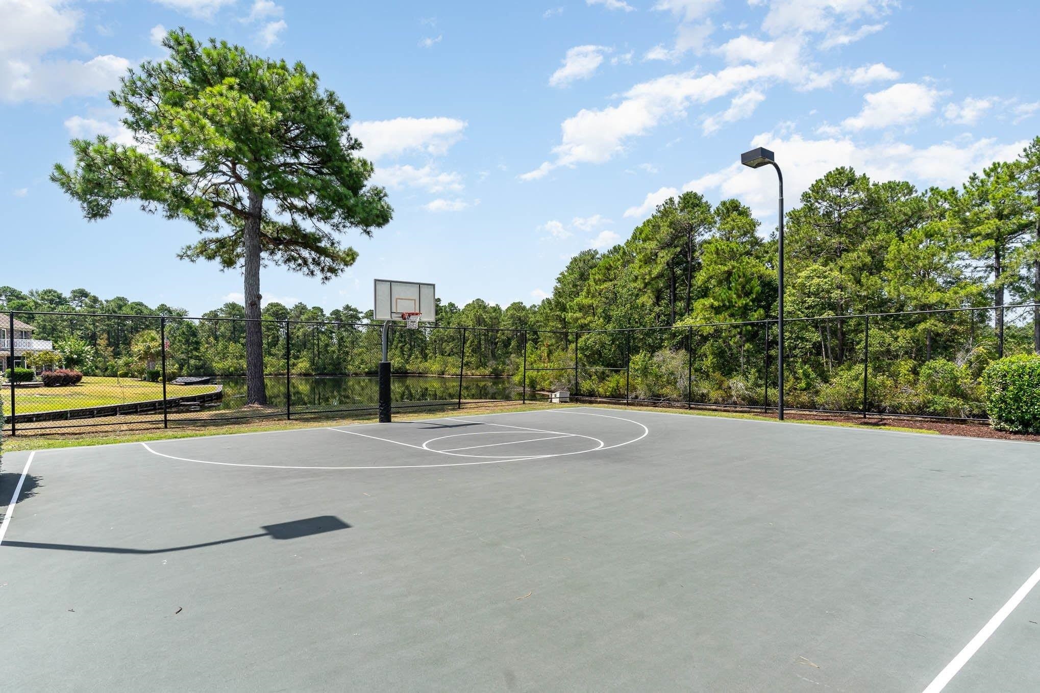 Myrtle Beach, South Carolina, 29579, United States, 4 Bedrooms Bedrooms, ,3 BathroomsBathrooms,Residential,For Sale,2011772