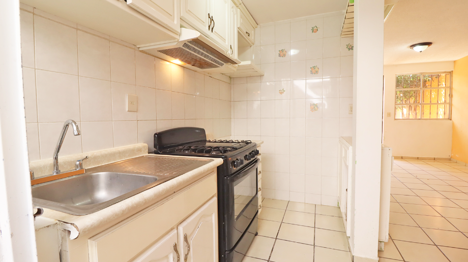 Morelia, Michoacán de Ocampo, 58128, Mexico, 3 Bedrooms Bedrooms, ,1 BathroomBathrooms,Residential,For Sale,1700636